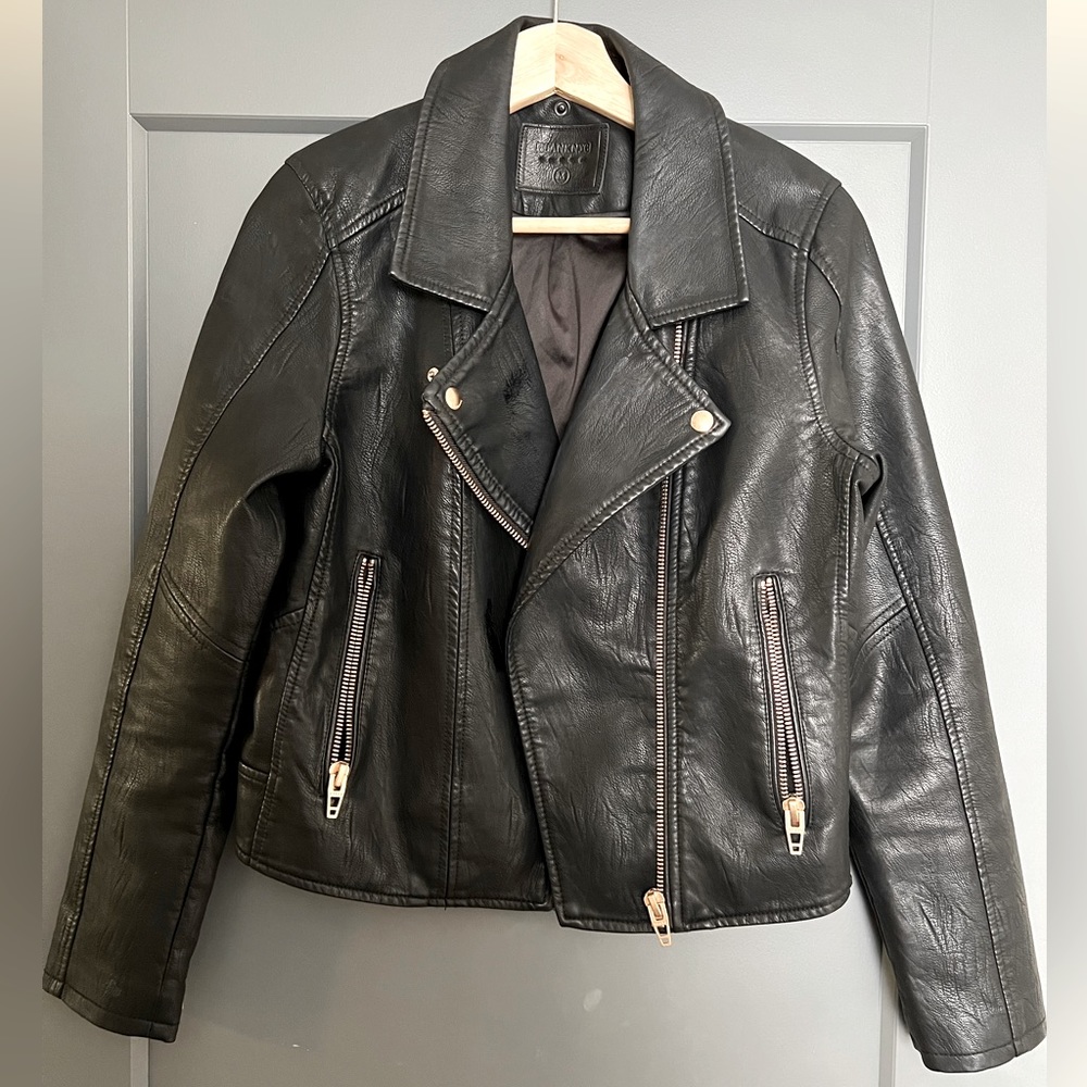 BLANK NYC] Vegan Leather jacket.